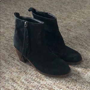 Dolce Vita perfect Black leather bootie